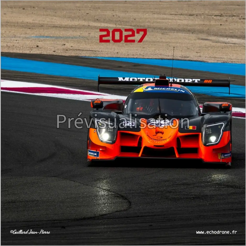 Le Castellet — Calendrier de bureau Couverture du calendrier de bureau carré 2027 consacré au sport automobile au Castellet