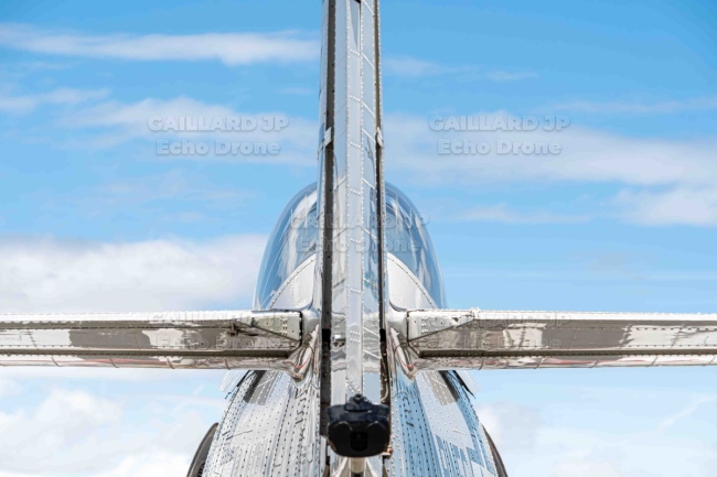 North American T-28 Trojan - Perspective Métallique